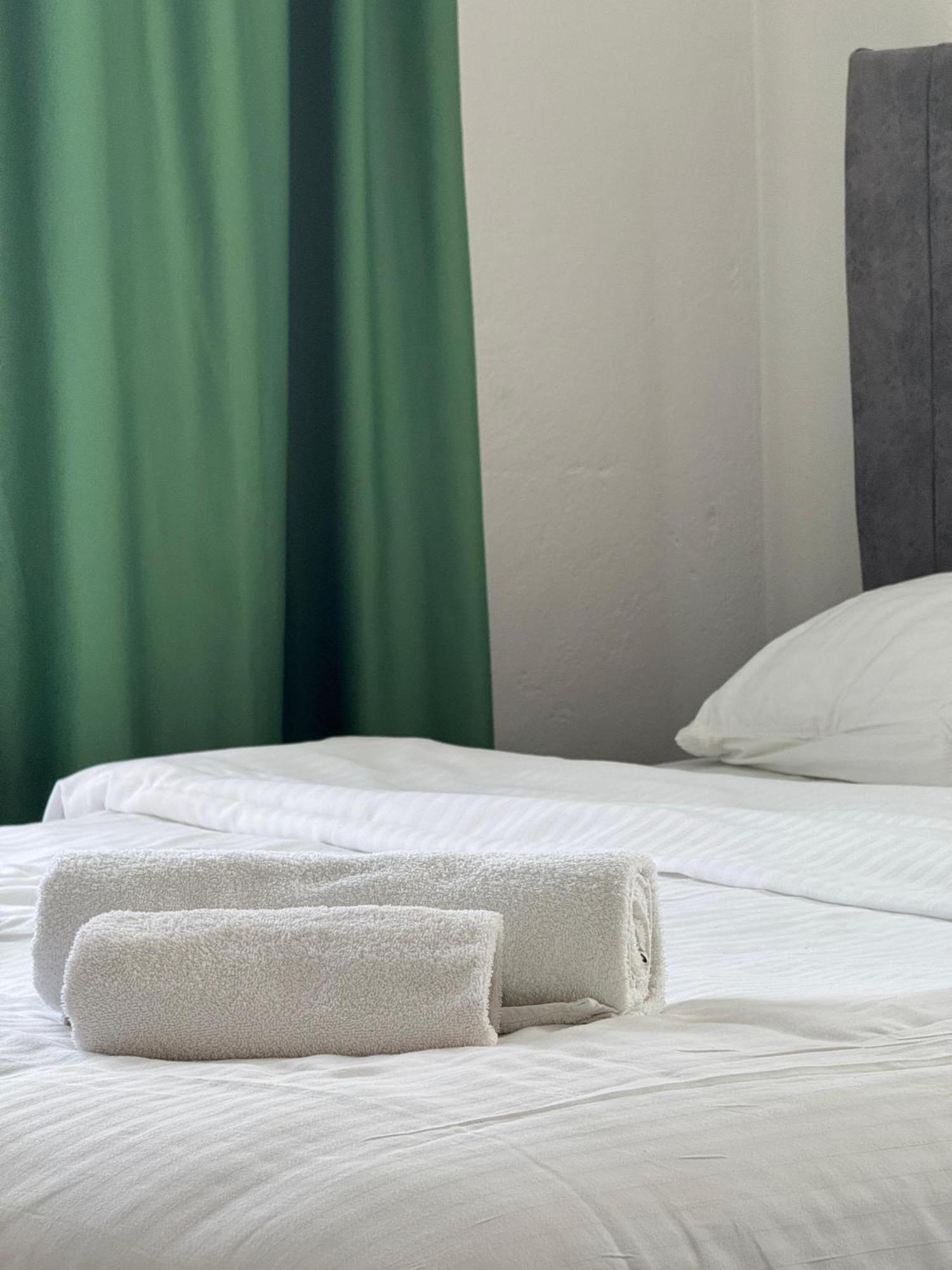 Limon Hotel أديرني المظهر الخارجي الصورة
