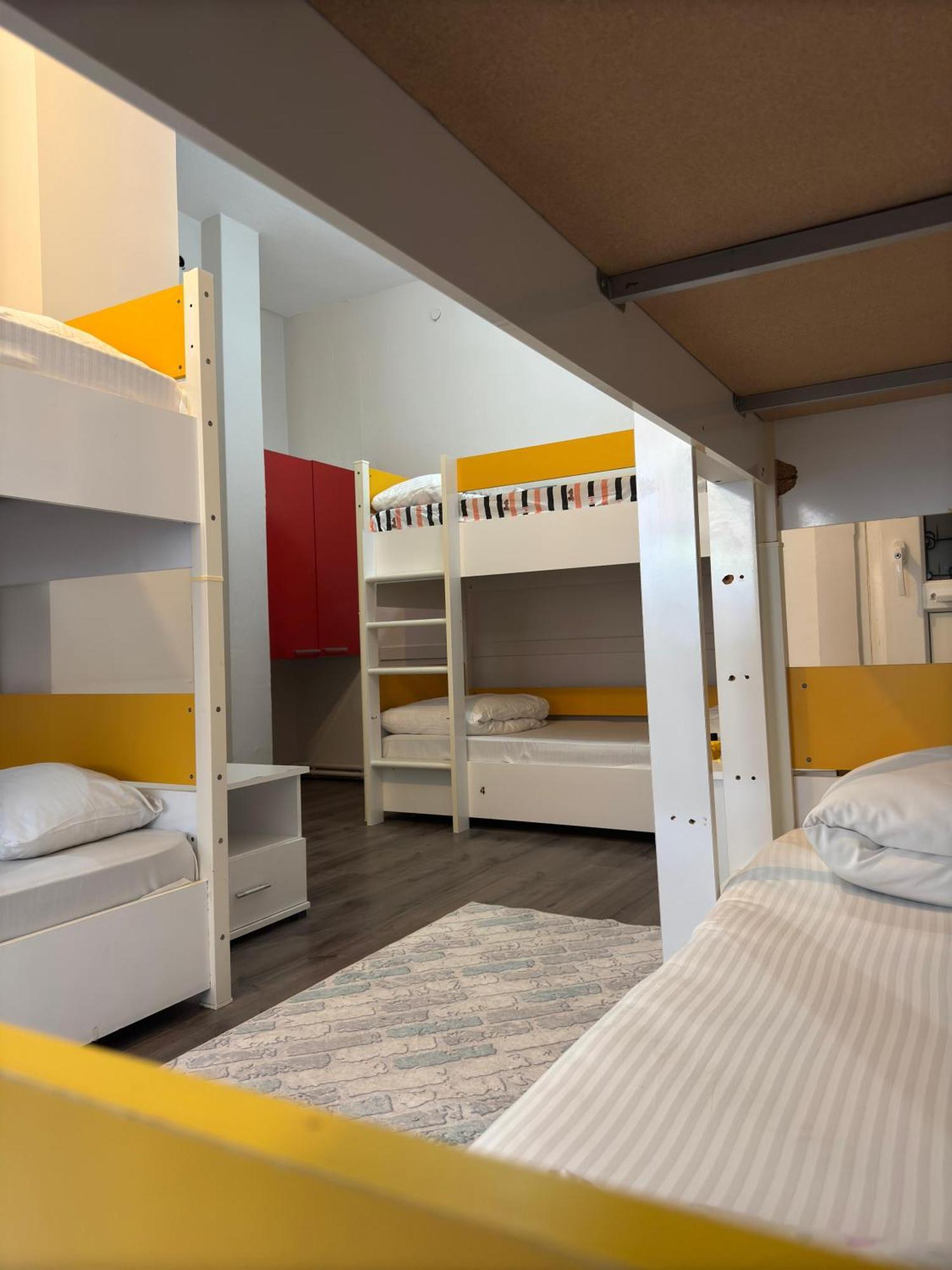 Limon Hotel أديرني المظهر الخارجي الصورة